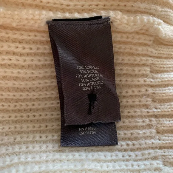 Kenneth Cole button up - Picture 6 of 6